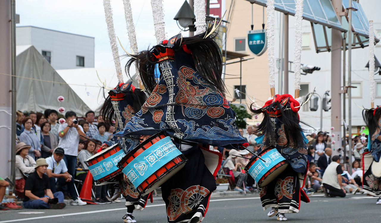 鹿踊（春日流・花巻農業高）