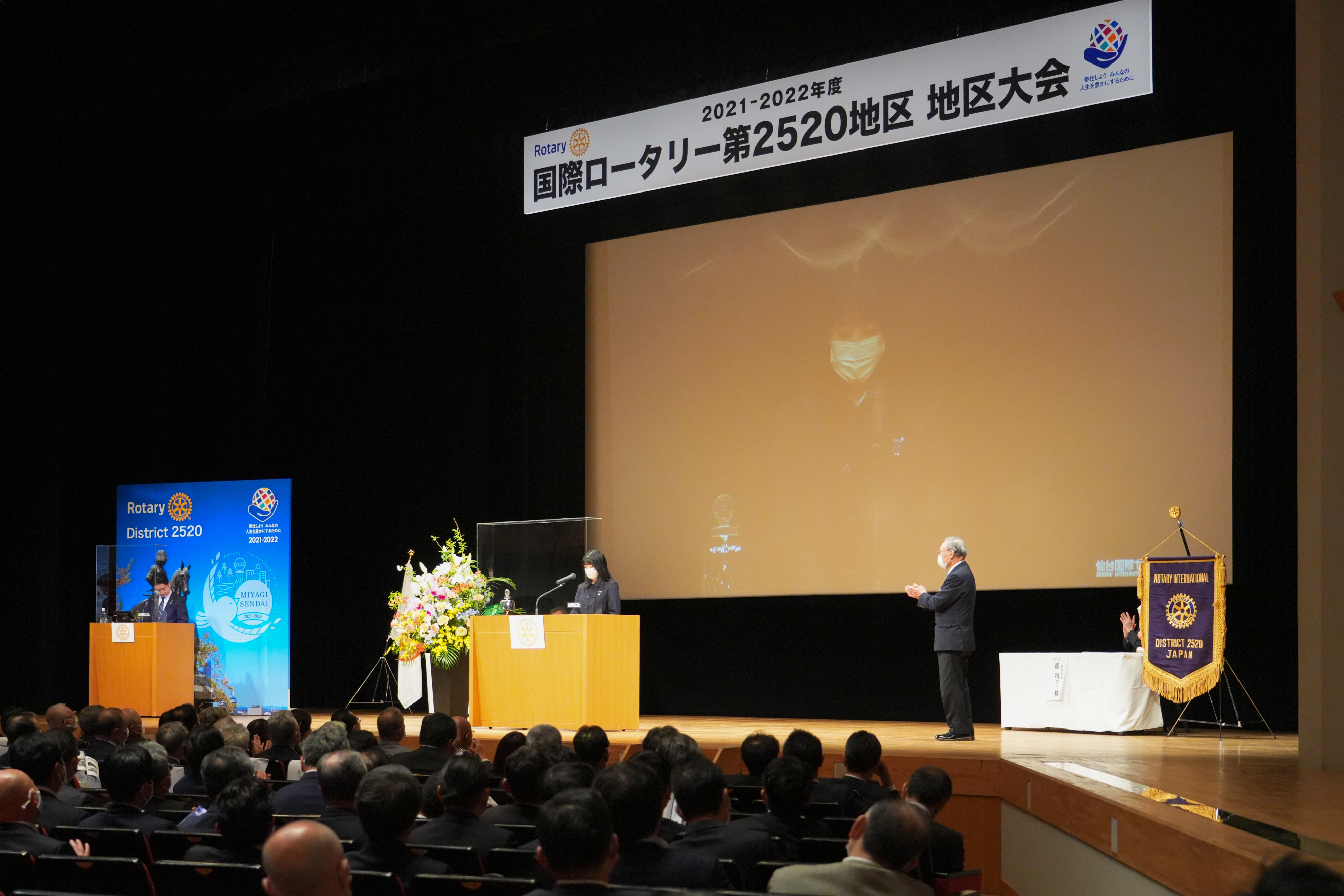 地区大会でIA代表スピーチ